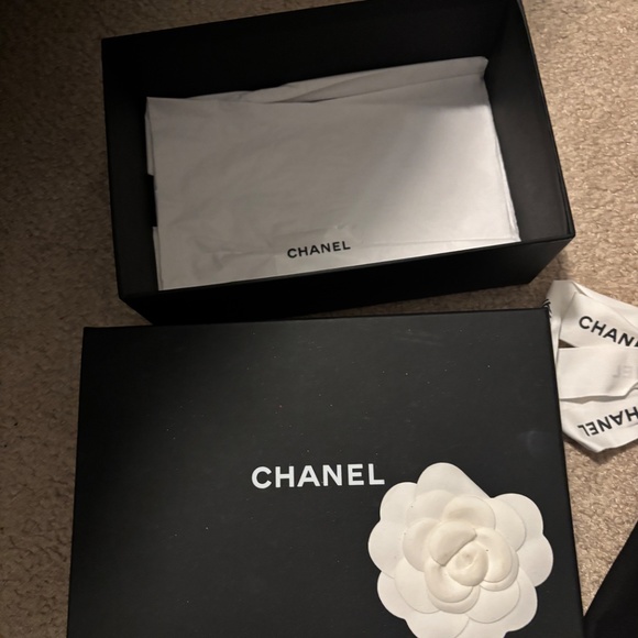 Chanel Boy Wallet on Chain FULL SET - Picture 10 of 11
